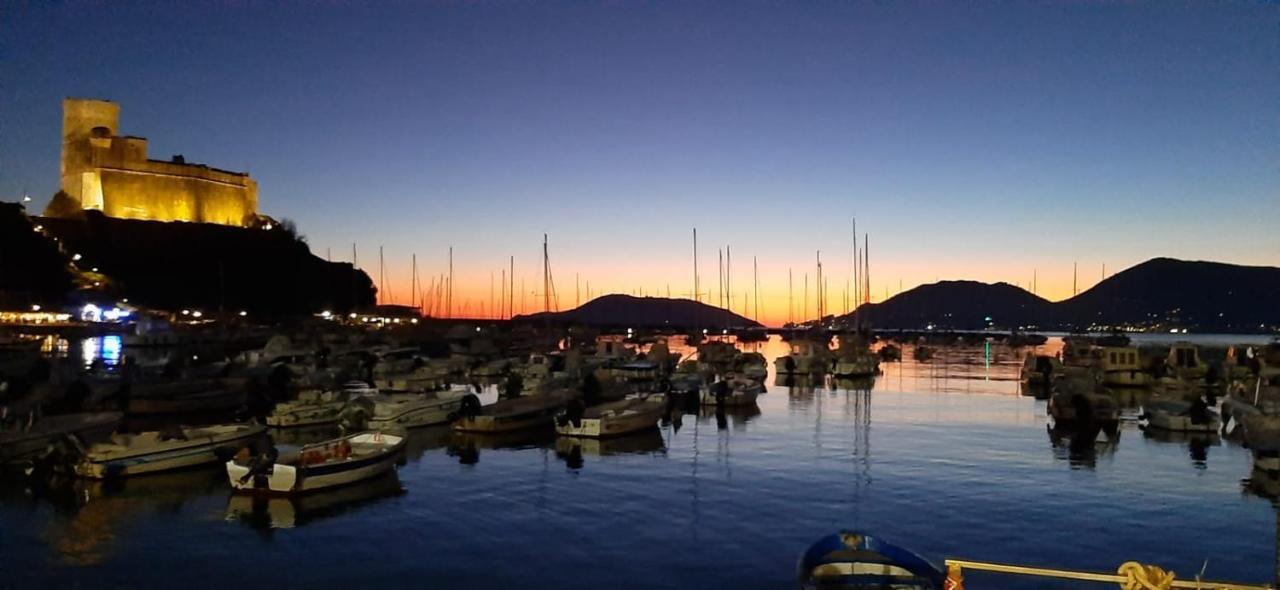 Dagli Ulivi Al Mare Lerici Exterior foto